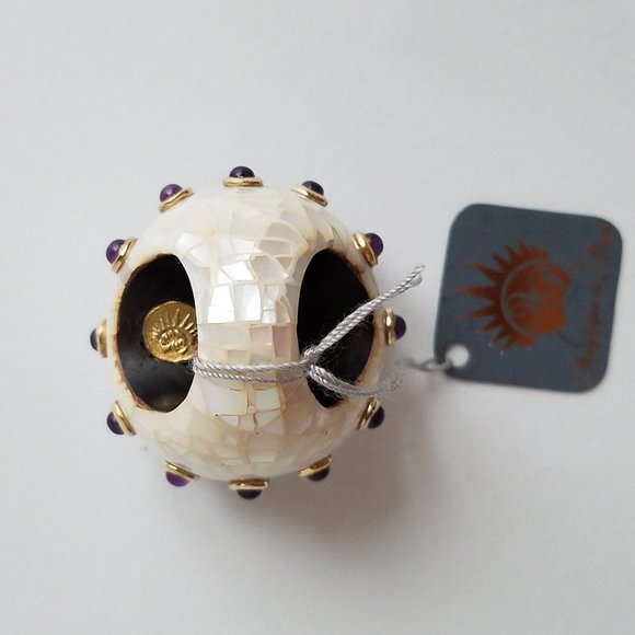 Angelique De Paris 18k Gold Plated Ring with Zircon & Mother of Pearl Size 5 - Picture 6 of 12